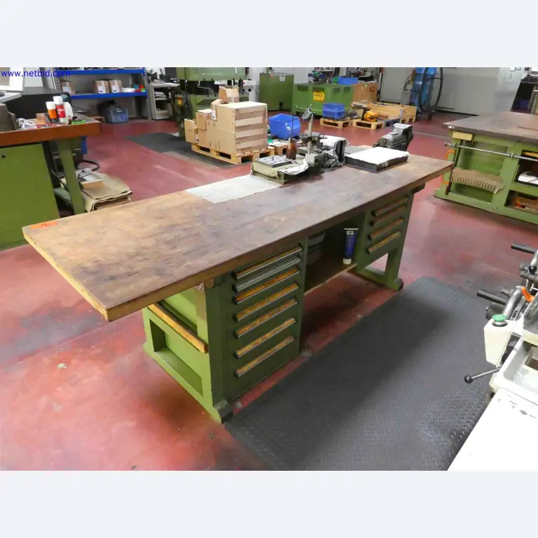 Machines for the production of precise metal components using CNC turning and CNC milling-11