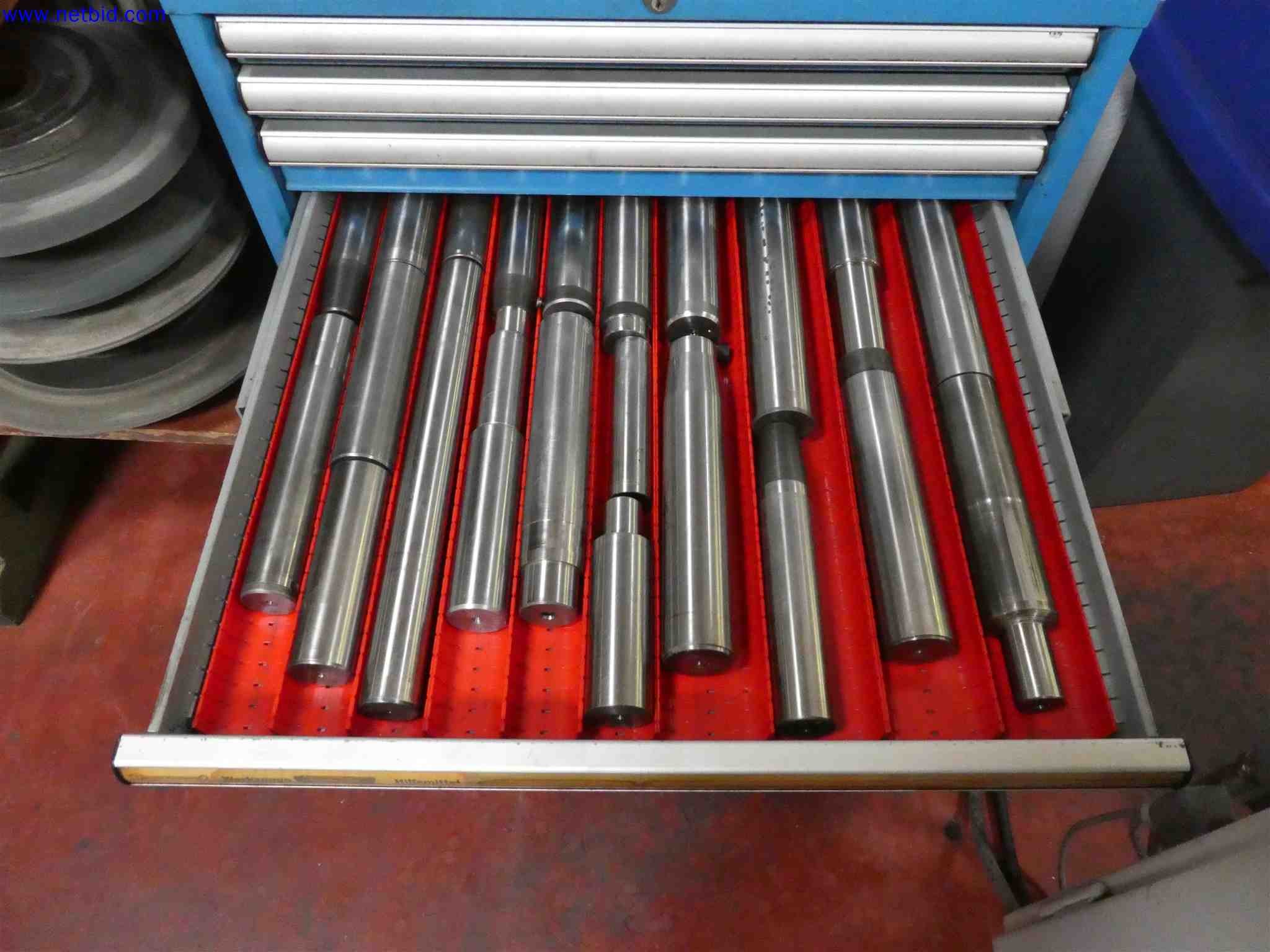 Machines for the production of precise metal components using CNC turning and CNC milling-26