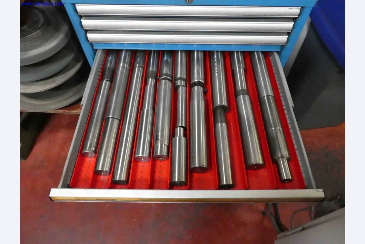 Machines for the production of precise metal components using CNC turning and CNC milling-26