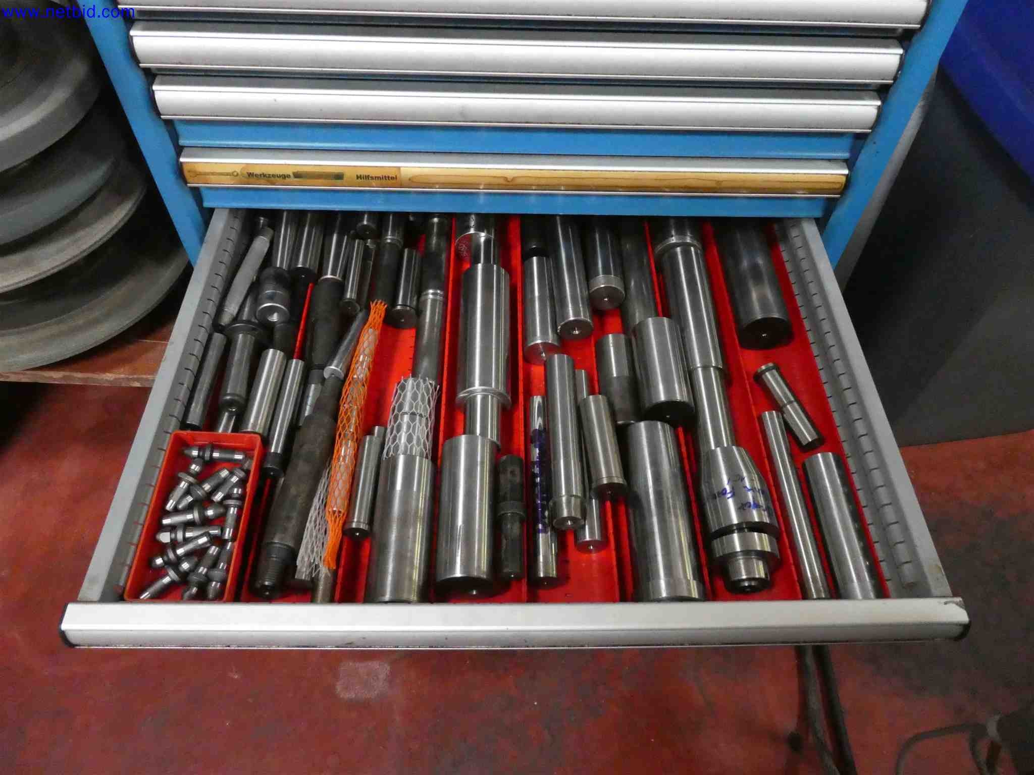 Machines for the production of precise metal components using CNC turning and CNC milling-27