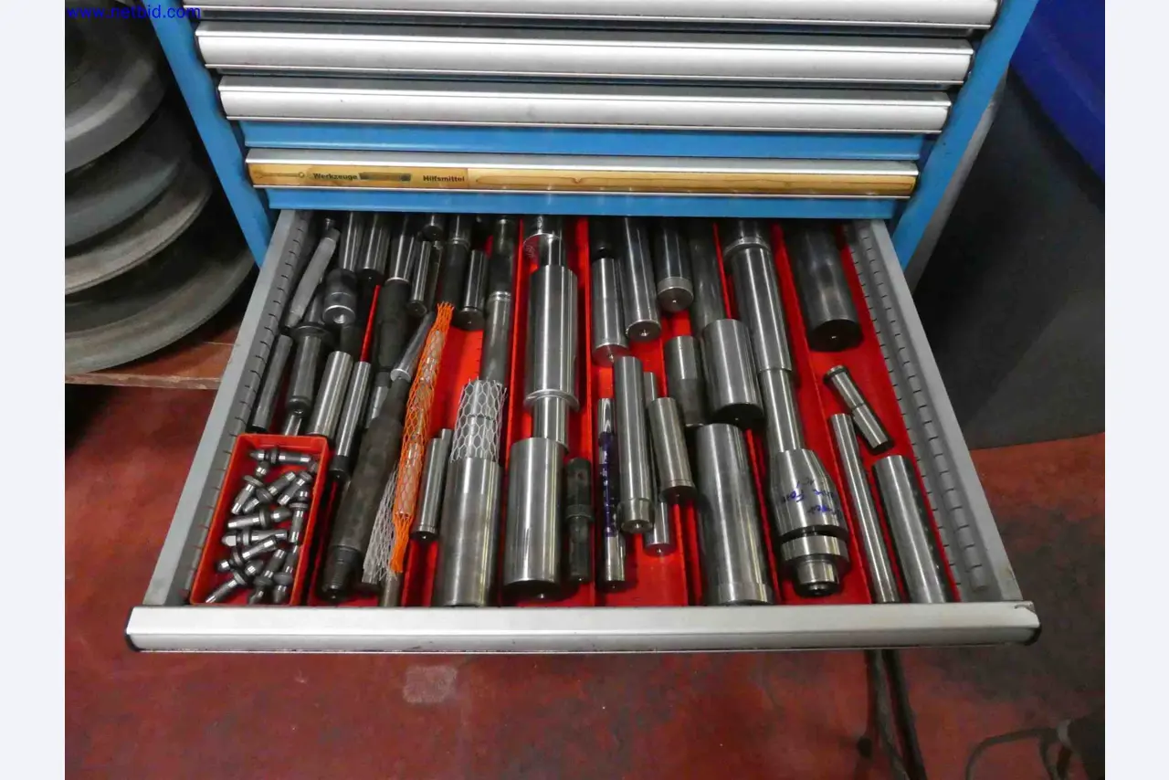 Machines for the production of precise metal components using CNC turning and CNC milling-27