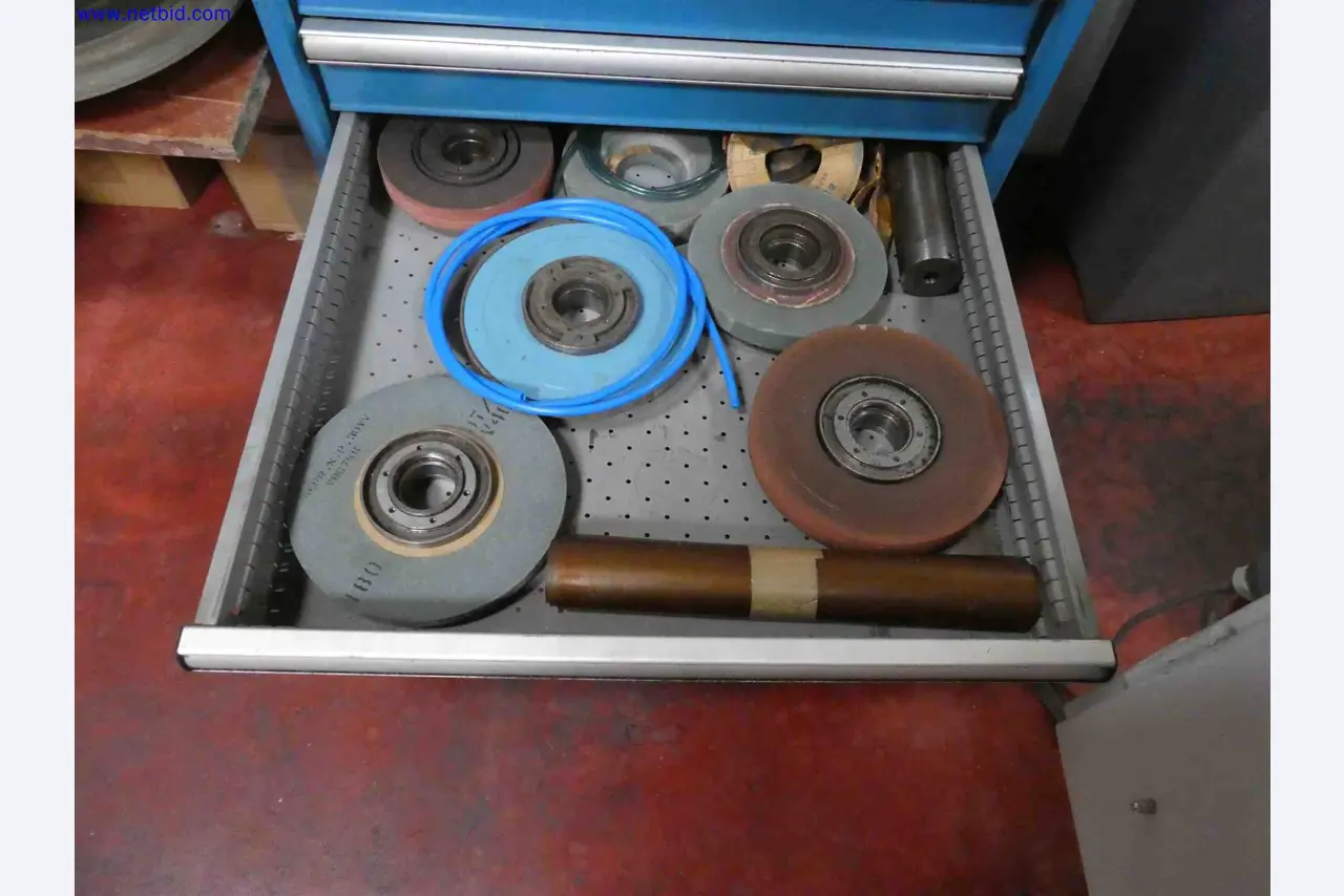 Machines for the production of precise metal components using CNC turning and CNC milling-29