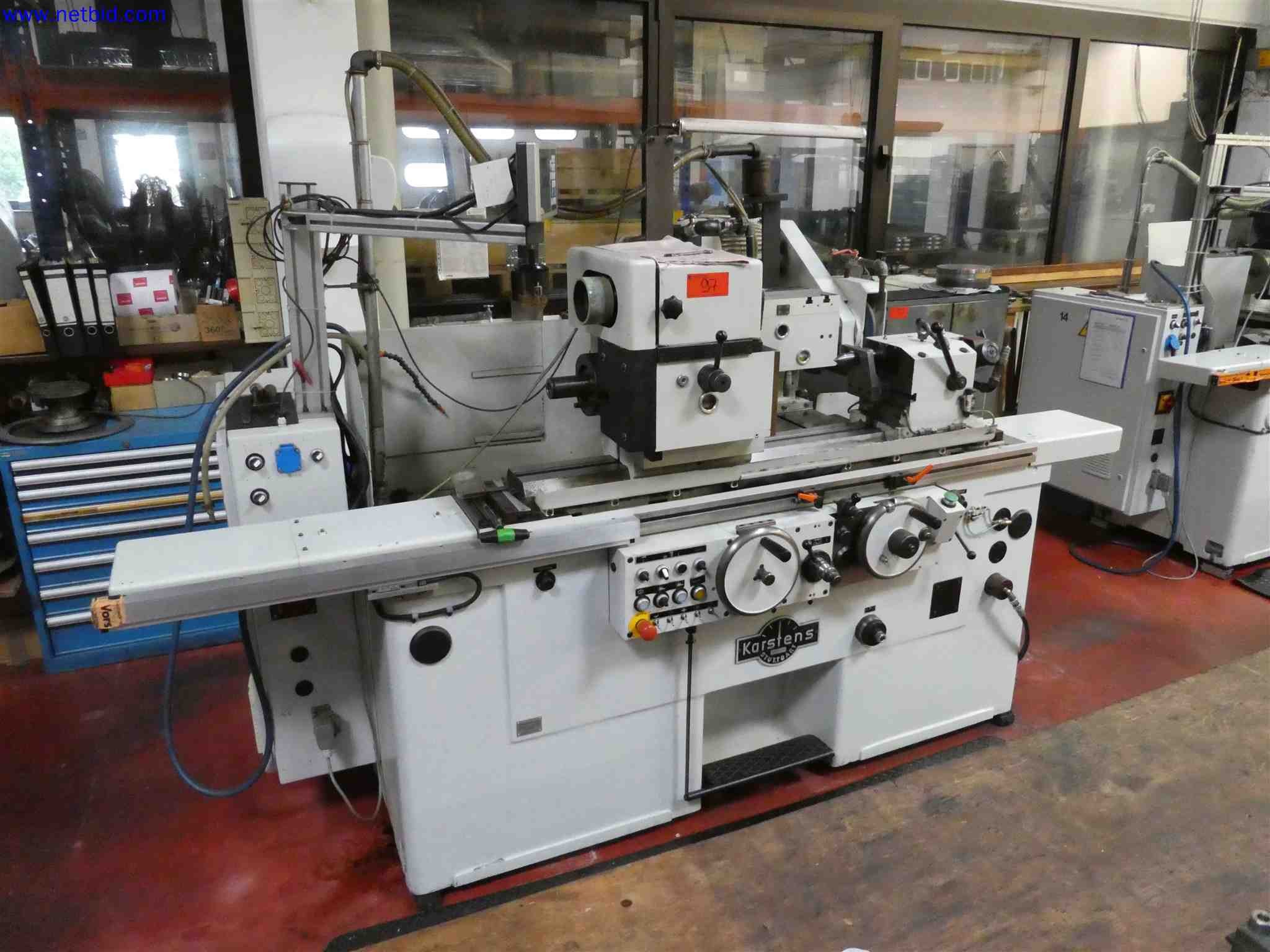 Machines for the production of precise metal components using CNC turning and CNC milling-2