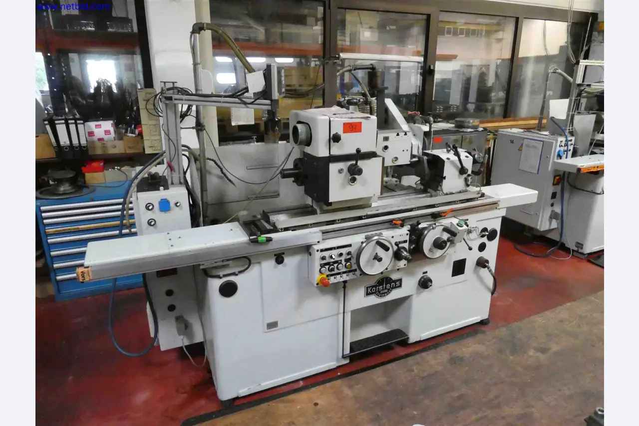 Machines for the production of precise metal components using CNC turning and CNC milling-2