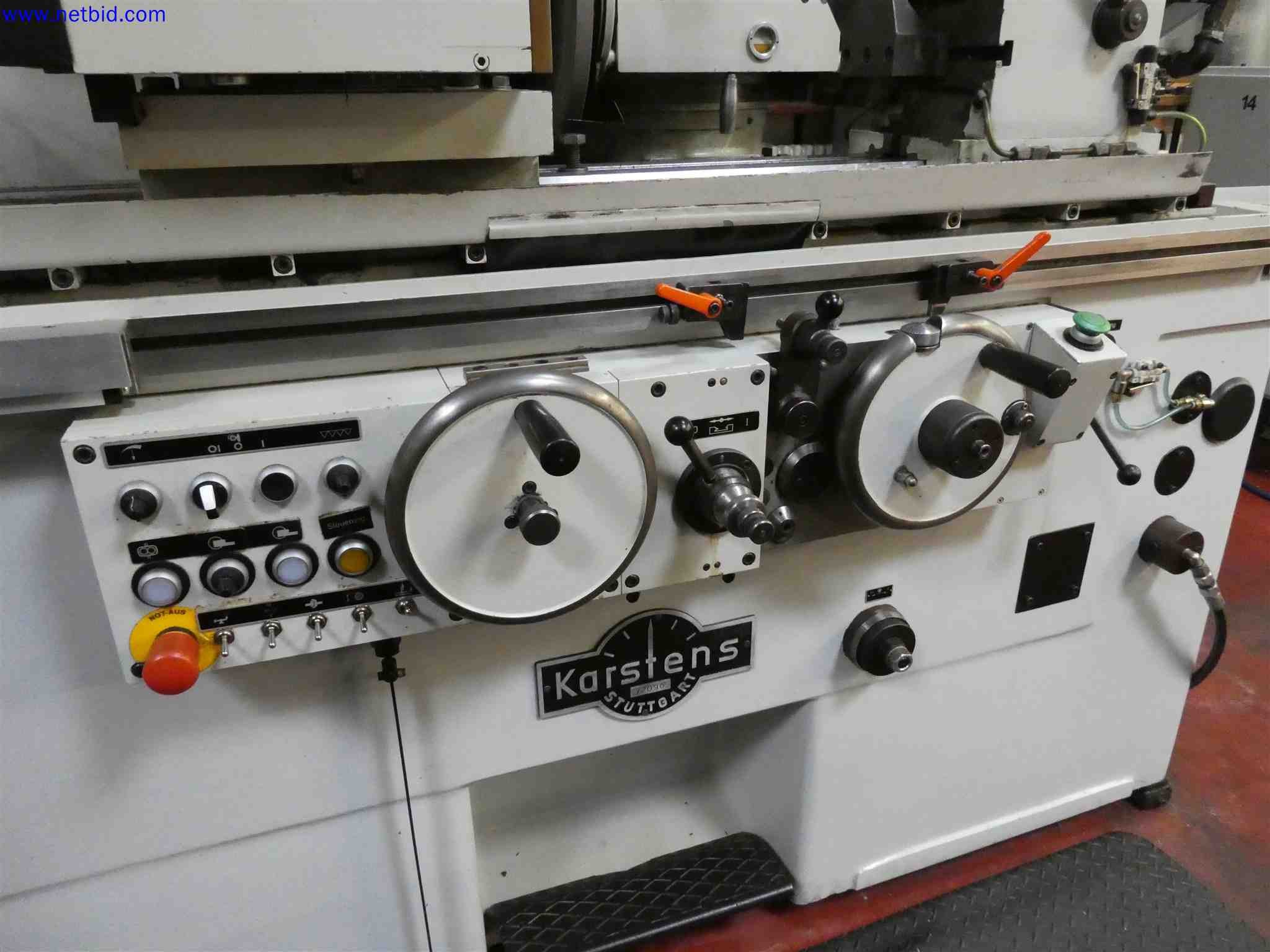 Machines for the production of precise metal components using CNC turning and CNC milling-7