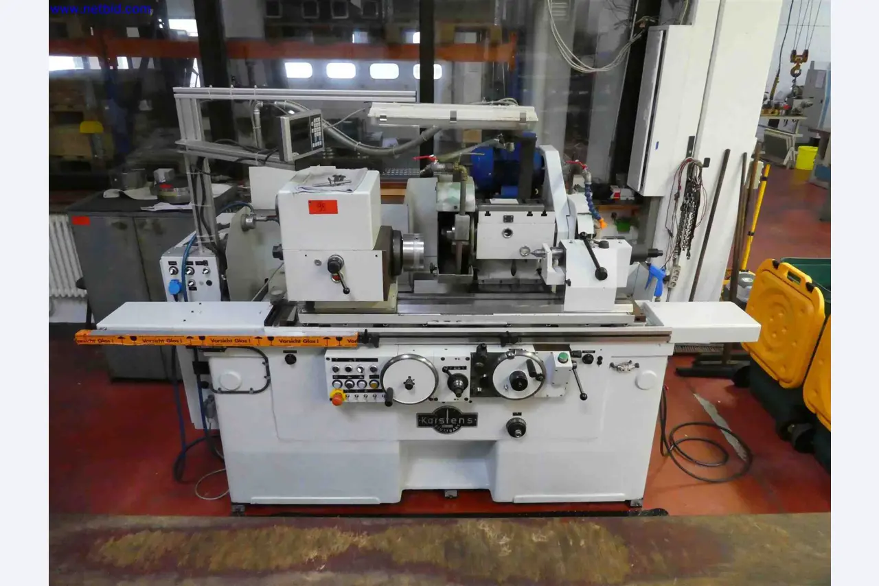 Machines for the production of precise metal components using CNC turning and CNC milling-1