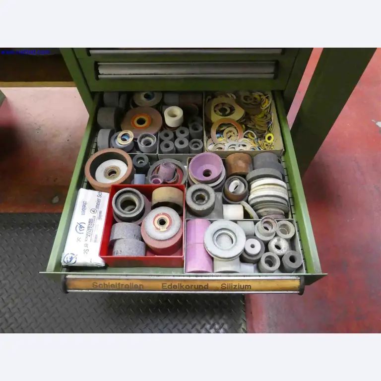 Machines for the production of precise metal components using CNC turning and CNC milling-22