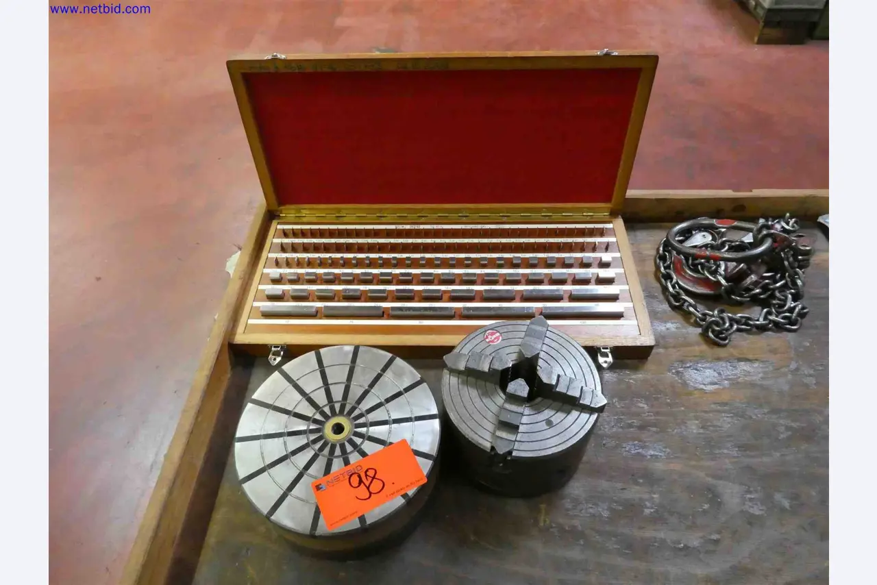 Machines for the production of precise metal components using CNC turning and CNC milling-26