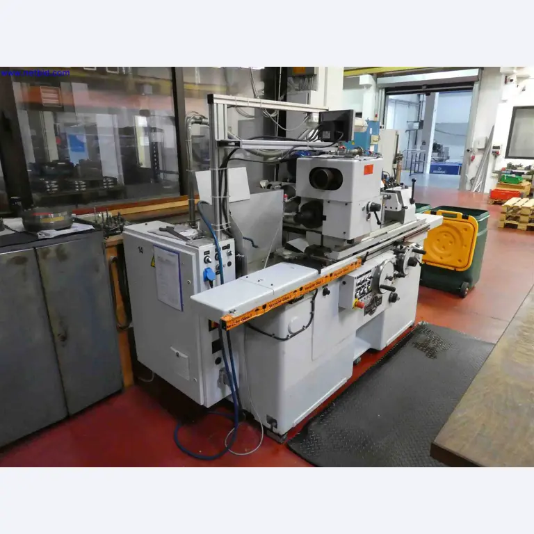 Machines for the production of precise metal components using CNC turning and CNC milling-3