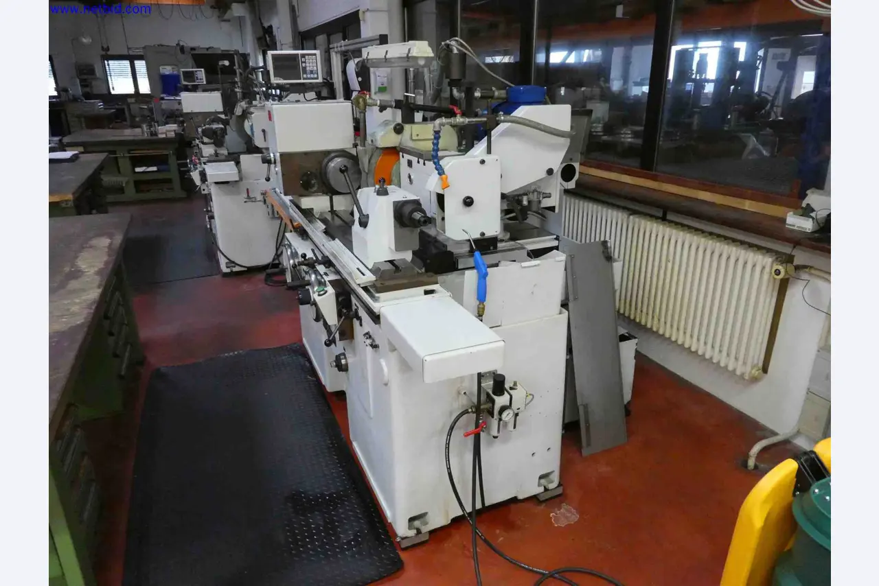 Machines for the production of precise metal components using CNC turning and CNC milling-4