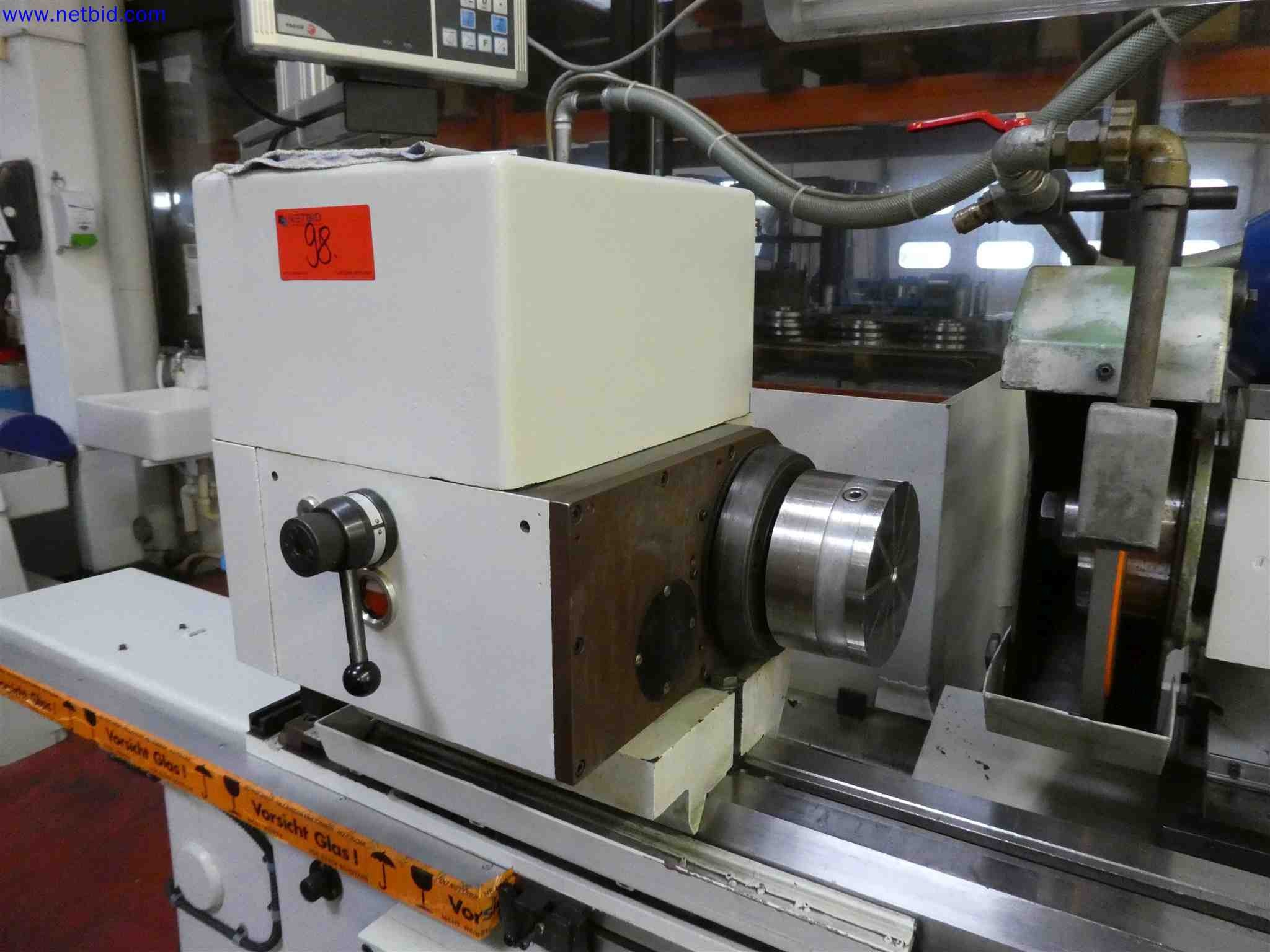 Machines for the production of precise metal components using CNC turning and CNC milling-7