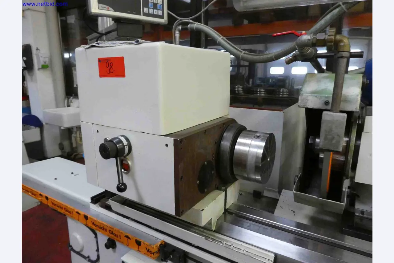 Machines for the production of precise metal components using CNC turning and CNC milling-7