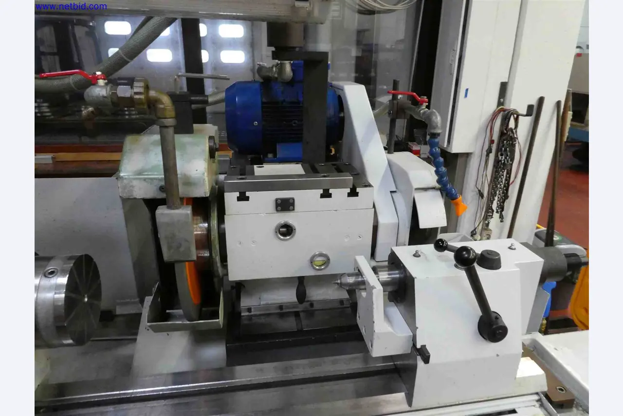 Machines for the production of precise metal components using CNC turning and CNC milling-9