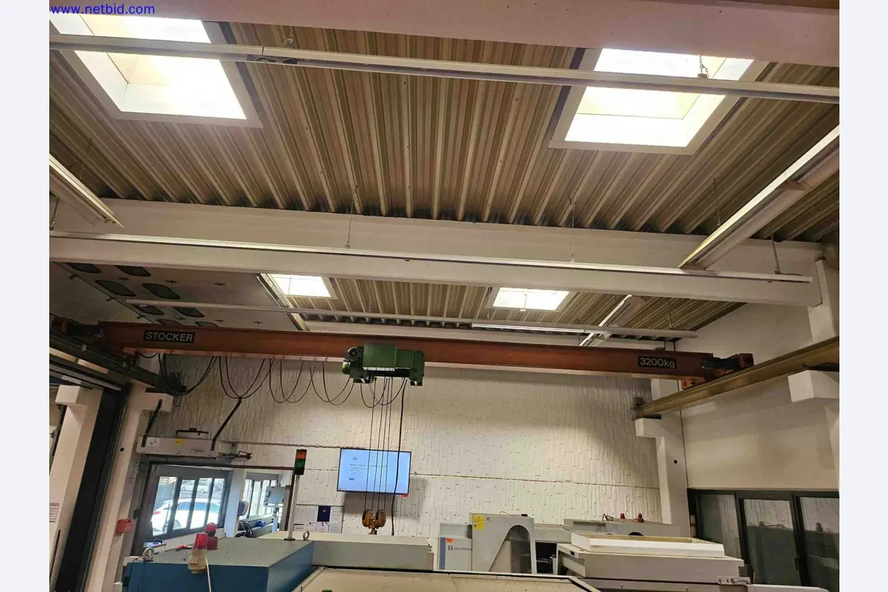 Machines for the production of precise metal components using CNC turning and CNC milling-1