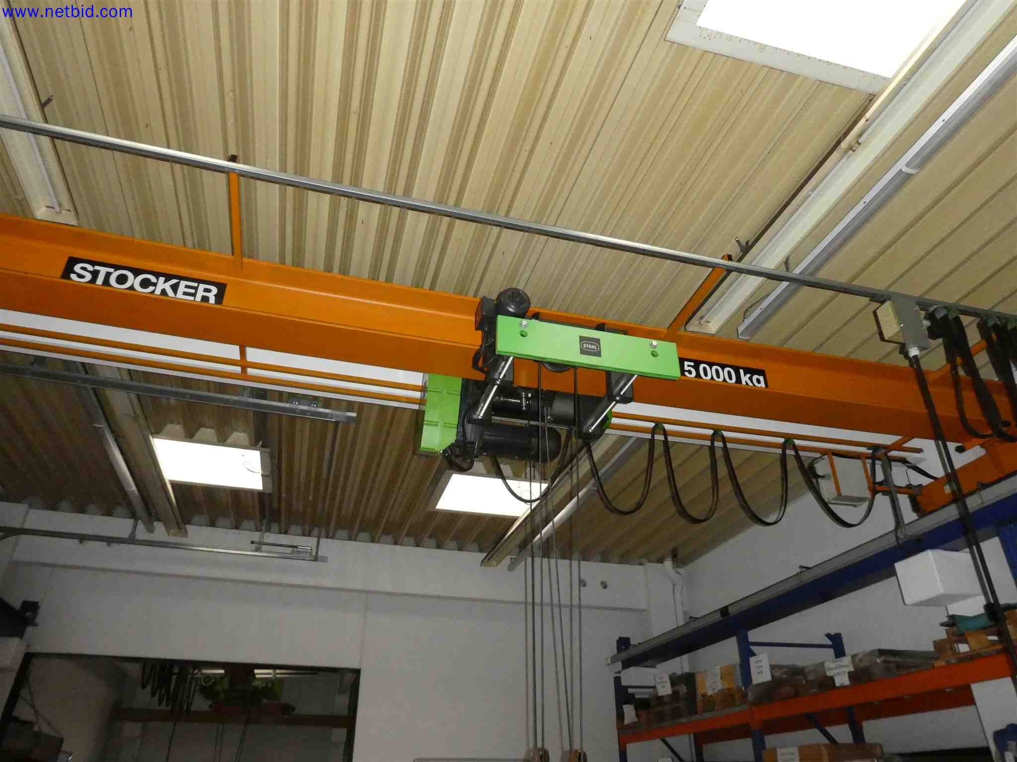 Machines for the production of precise metal components using CNC turning and CNC milling-2