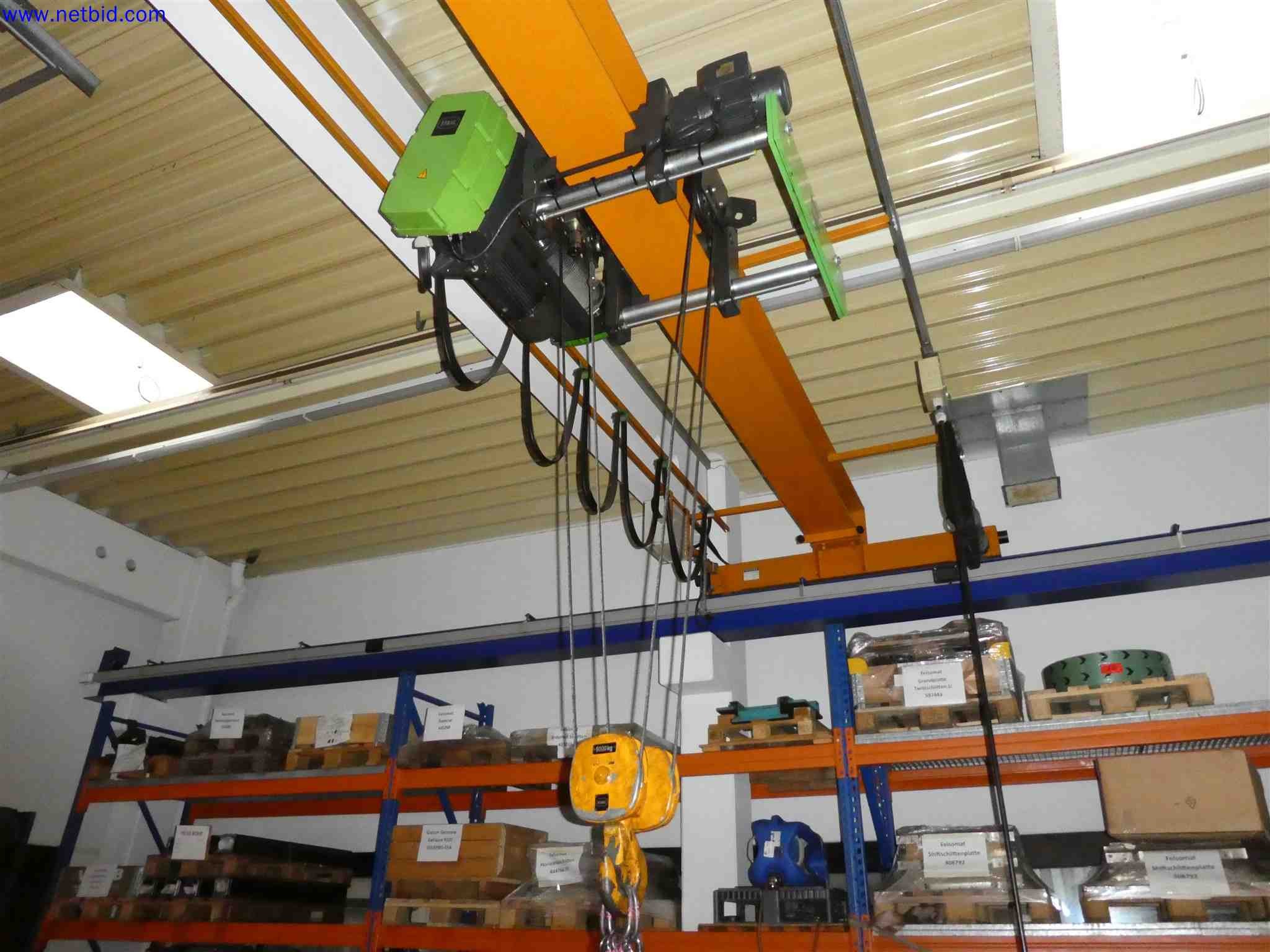 Machines for the production of precise metal components using CNC turning and CNC milling-3