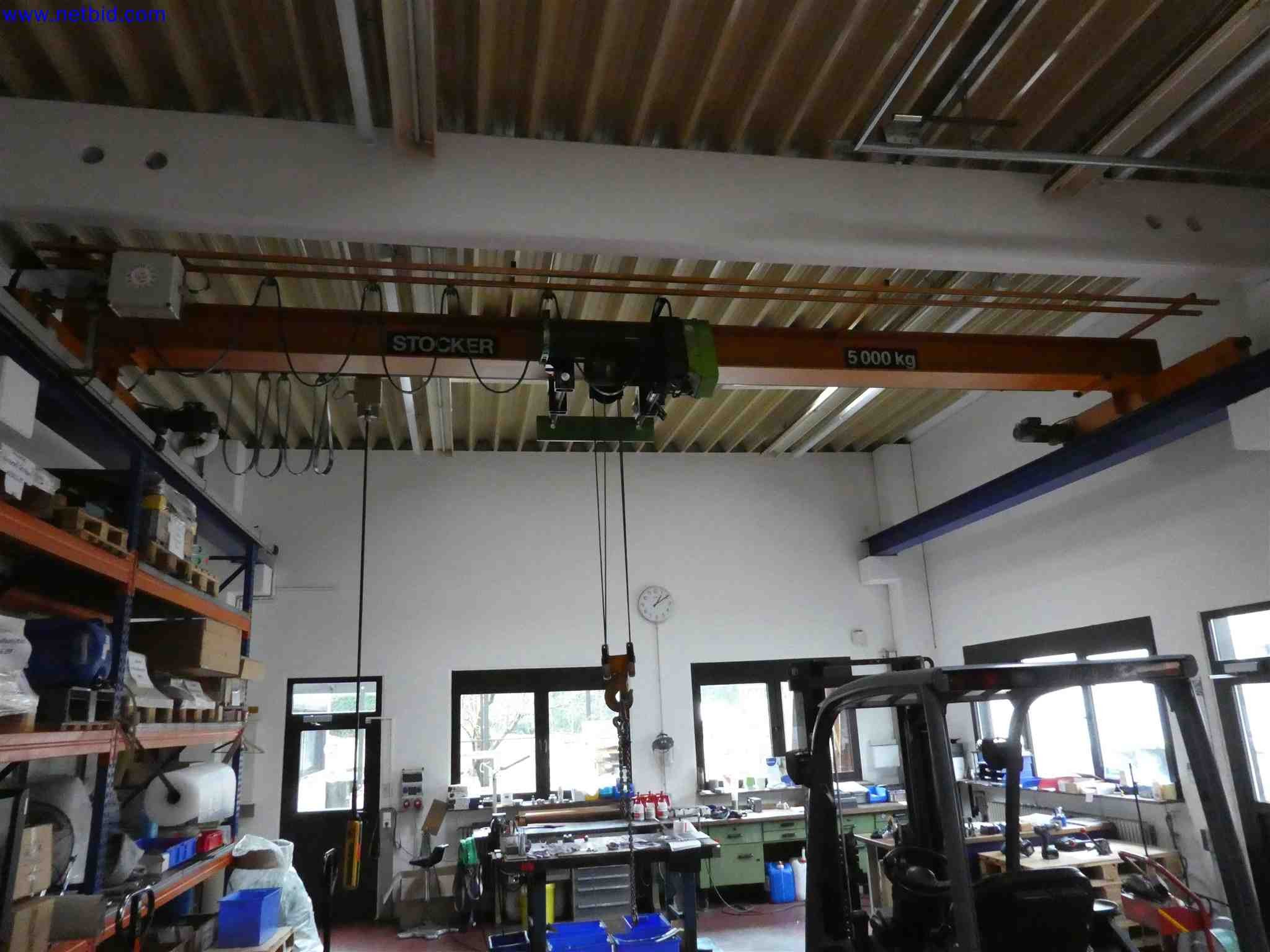 Machines for the production of precise metal components using CNC turning and CNC milling-4