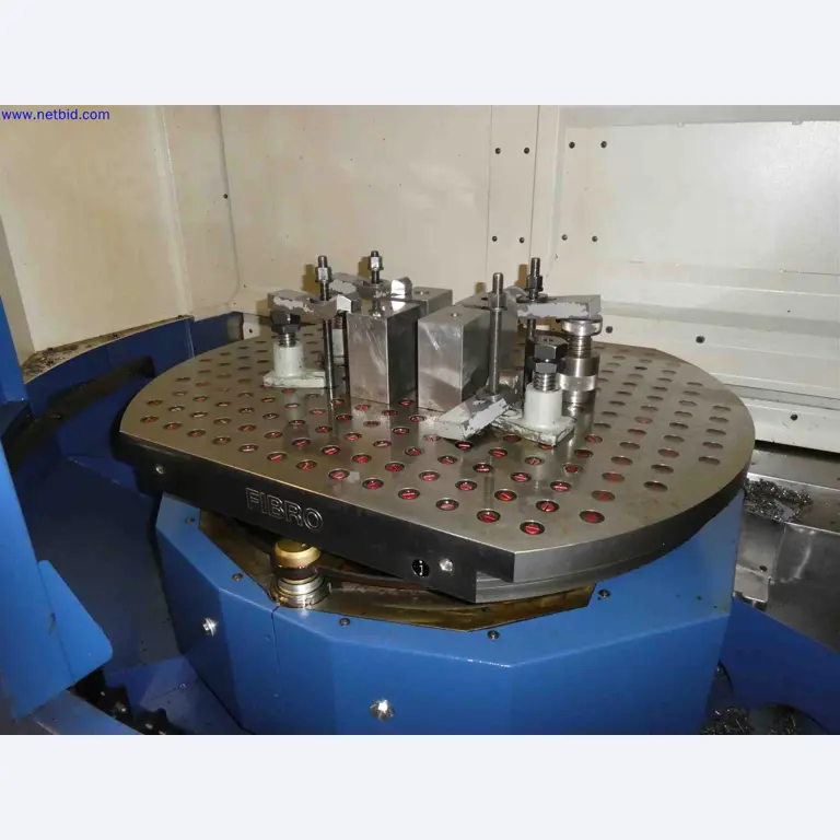 Machines for the production of precise metal components using CNC turning and CNC milling-10