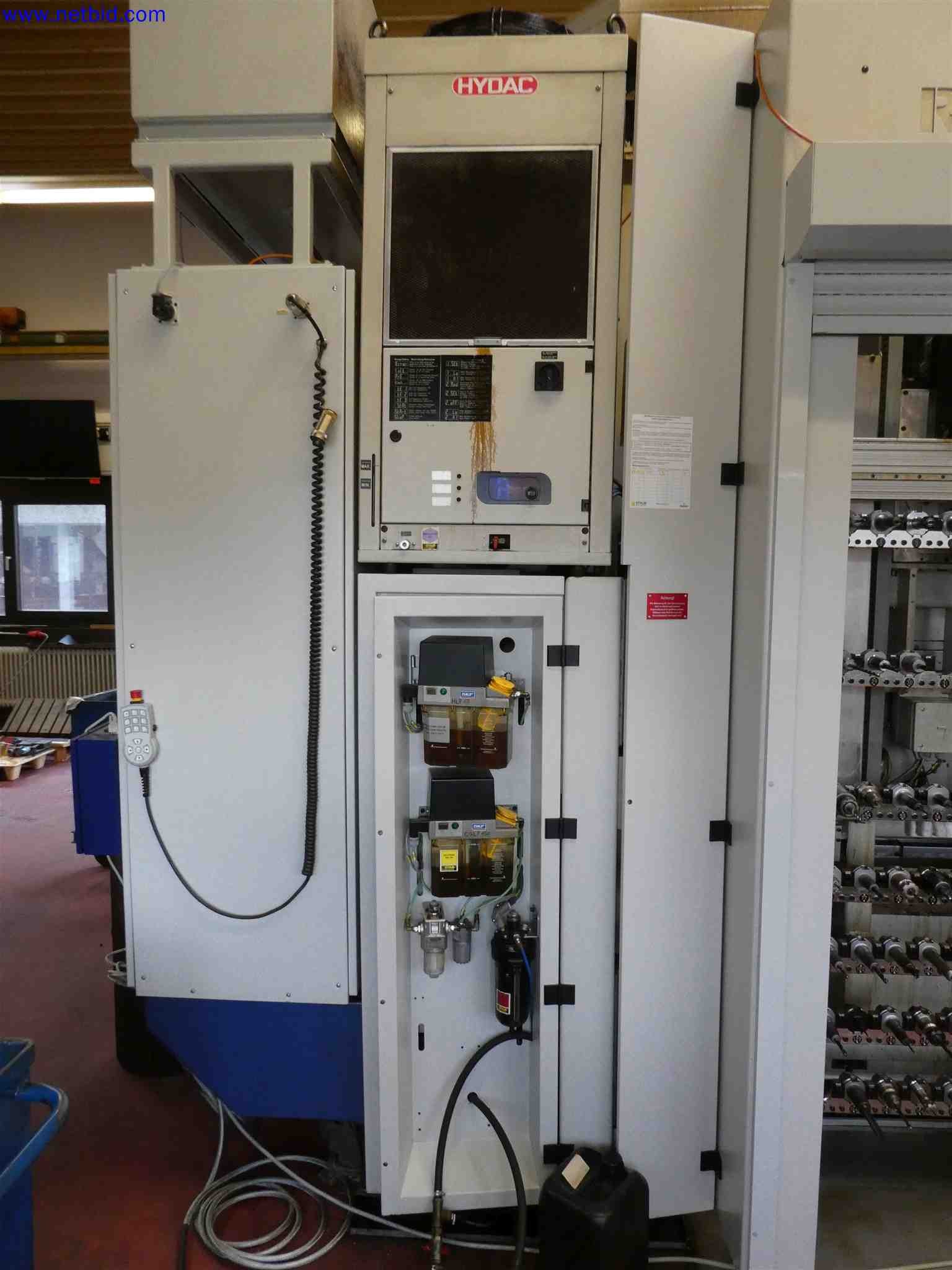 Machines for the production of precise metal components using CNC turning and CNC milling-15