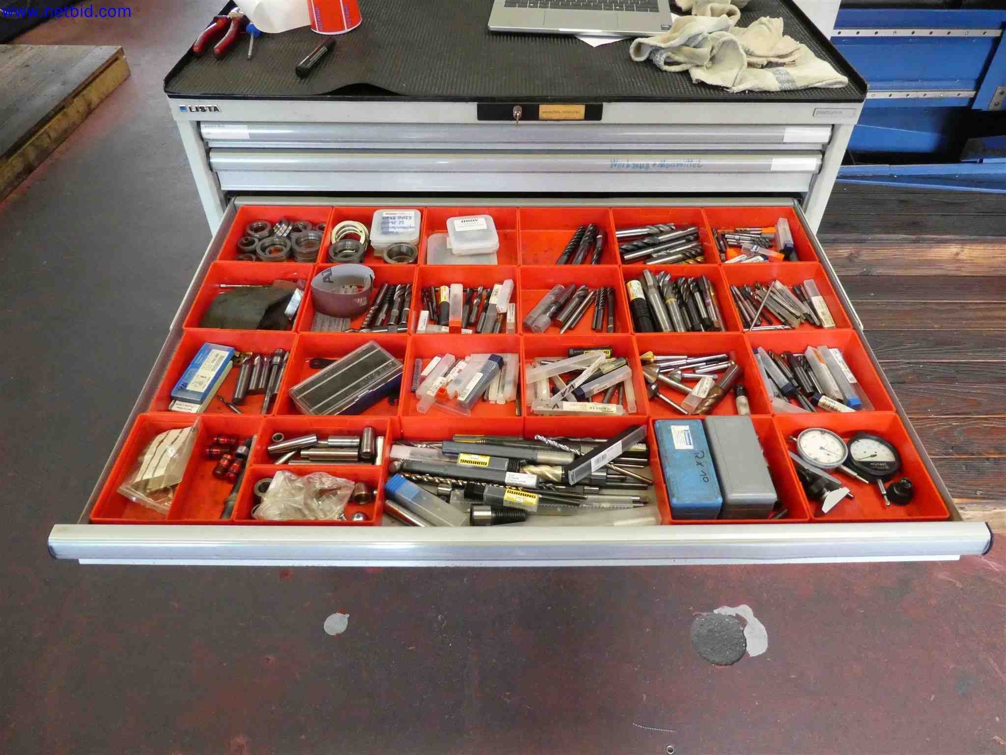 Machines for the production of precise metal components using CNC turning and CNC milling-18