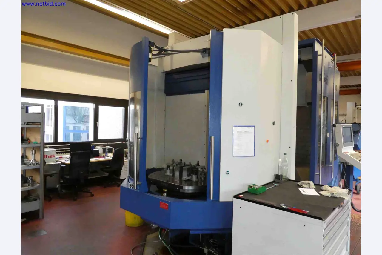 Machines for the production of precise metal components using CNC turning and CNC milling-3