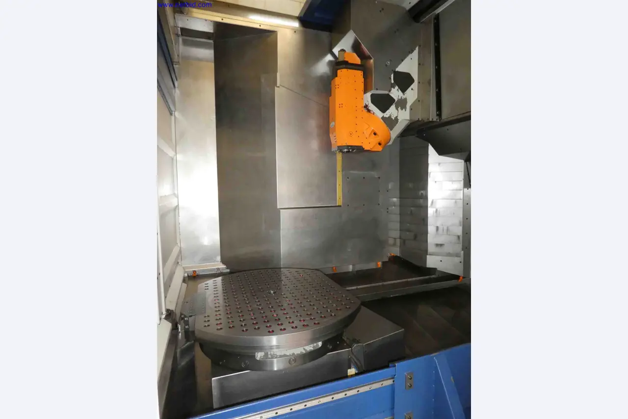 Machines for the production of precise metal components using CNC turning and CNC milling-7