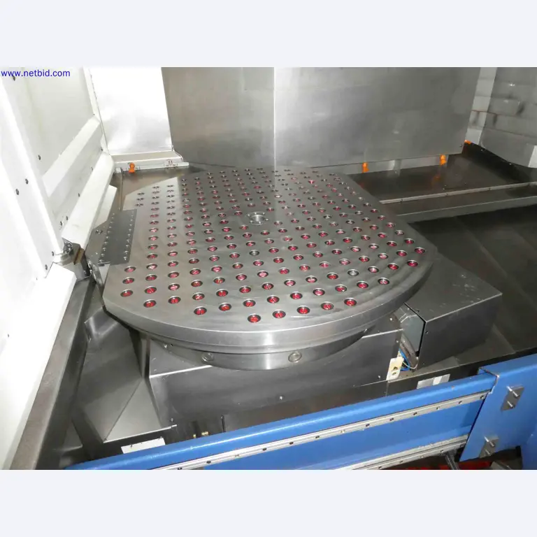 Machines for the production of precise metal components using CNC turning and CNC milling-8