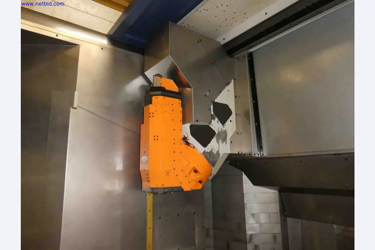 Machines for the production of precise metal components using CNC turning and CNC milling-9