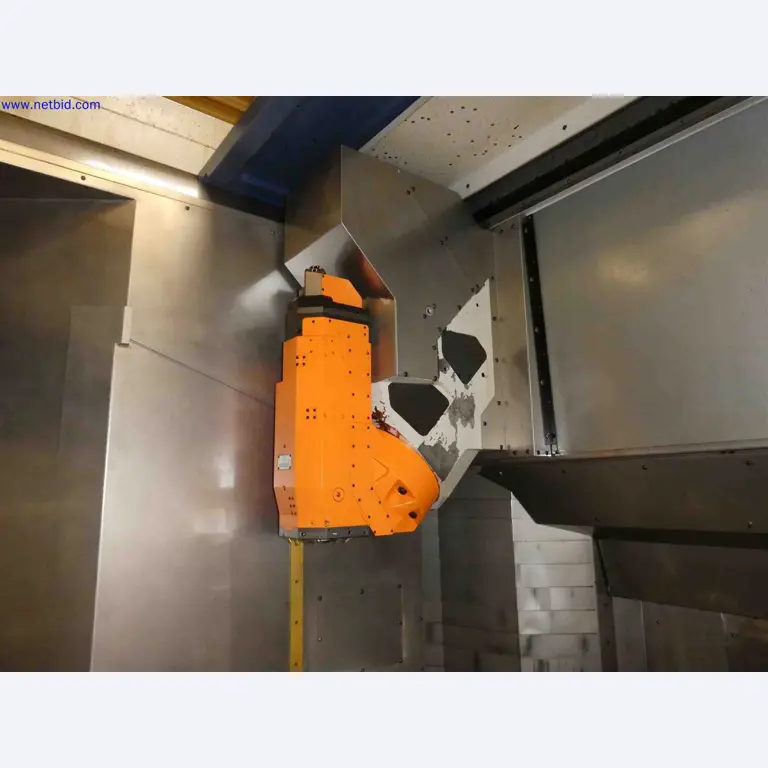 Machines for the production of precise metal components using CNC turning and CNC milling-9