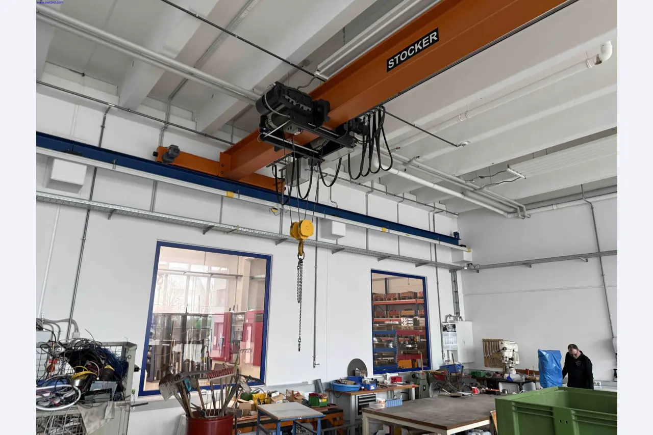 Machines for the production of precise metal components using CNC turning and CNC milling-7