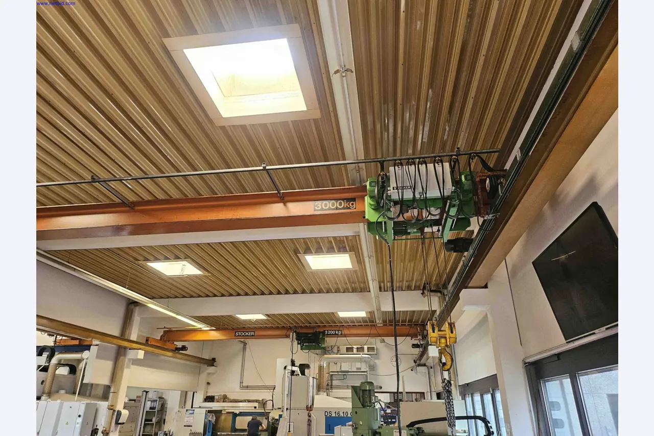 Machines for the production of precise metal components using CNC turning and CNC milling-1