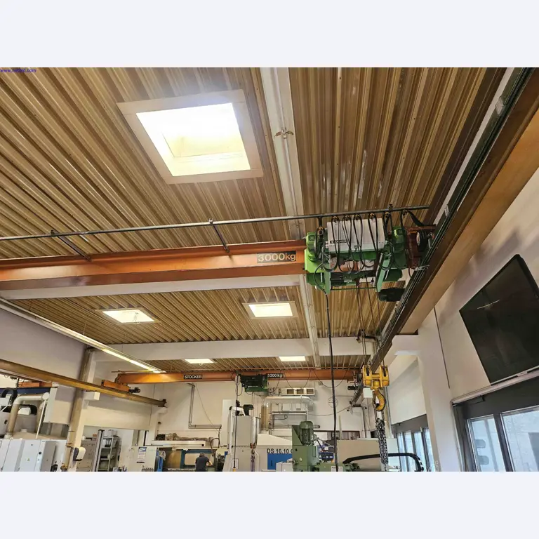 Machines for the production of precise metal components using CNC turning and CNC milling-1