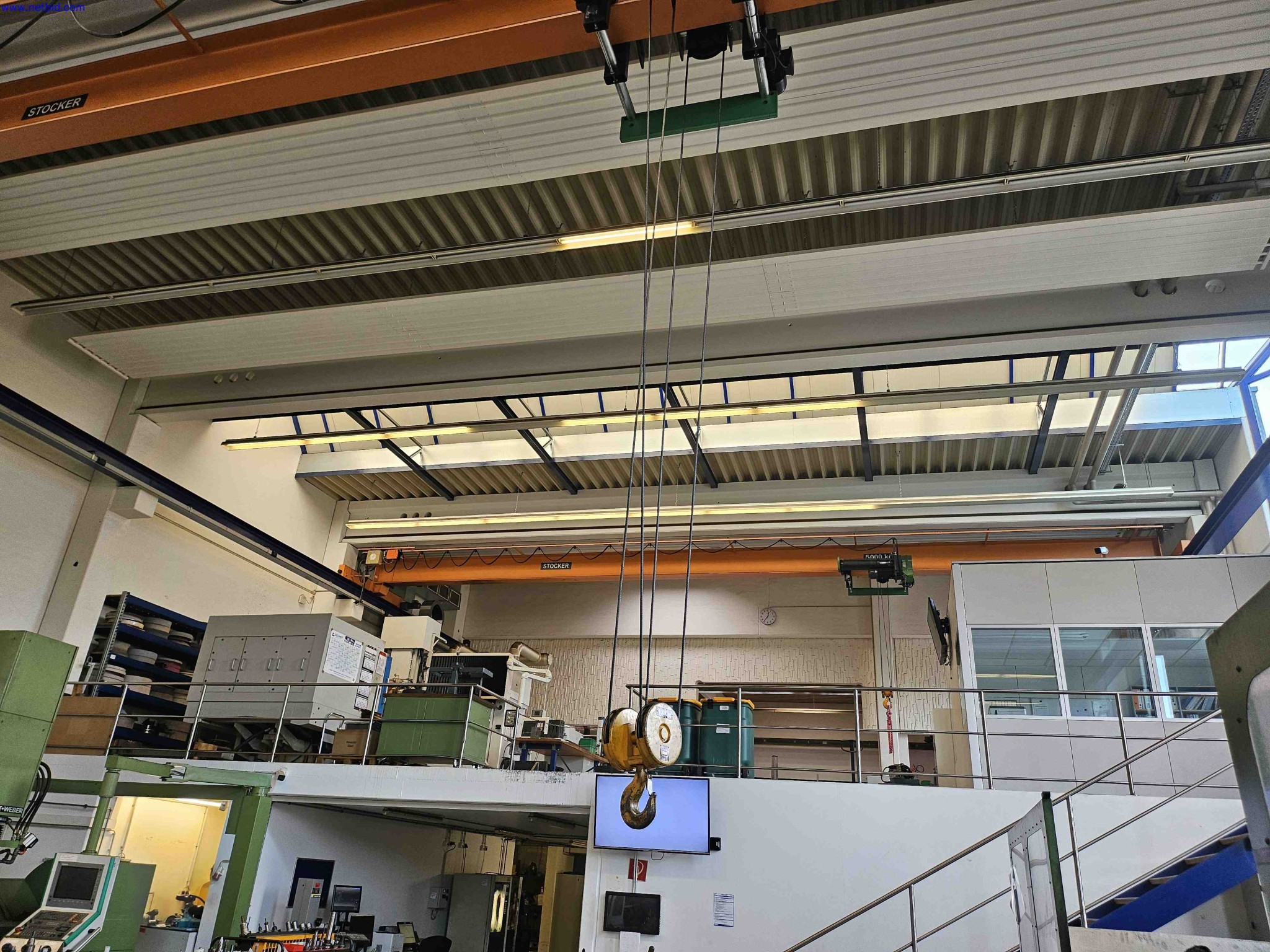 Machines for the production of precise metal components using CNC turning and CNC milling-1