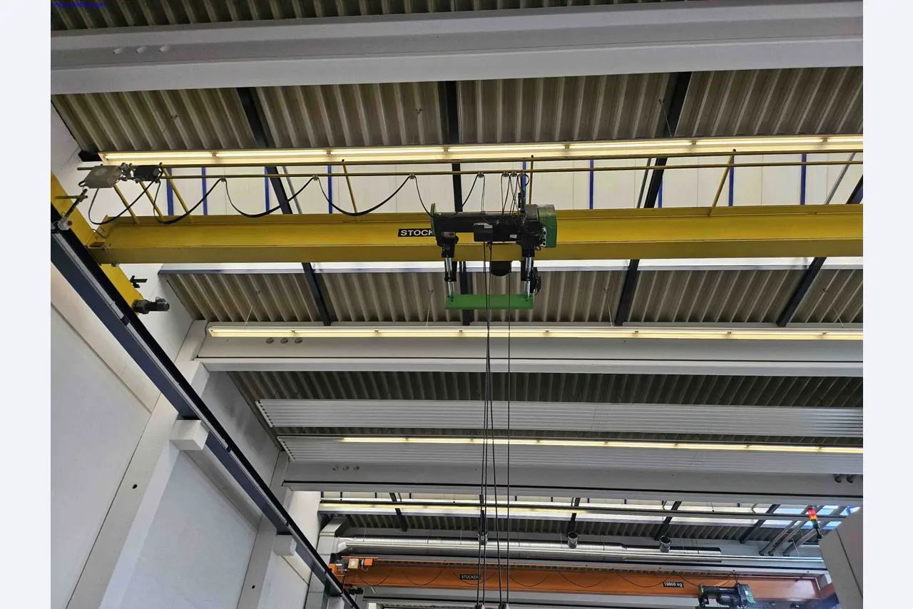 Machines for the production of precise metal components using CNC turning and CNC milling-2