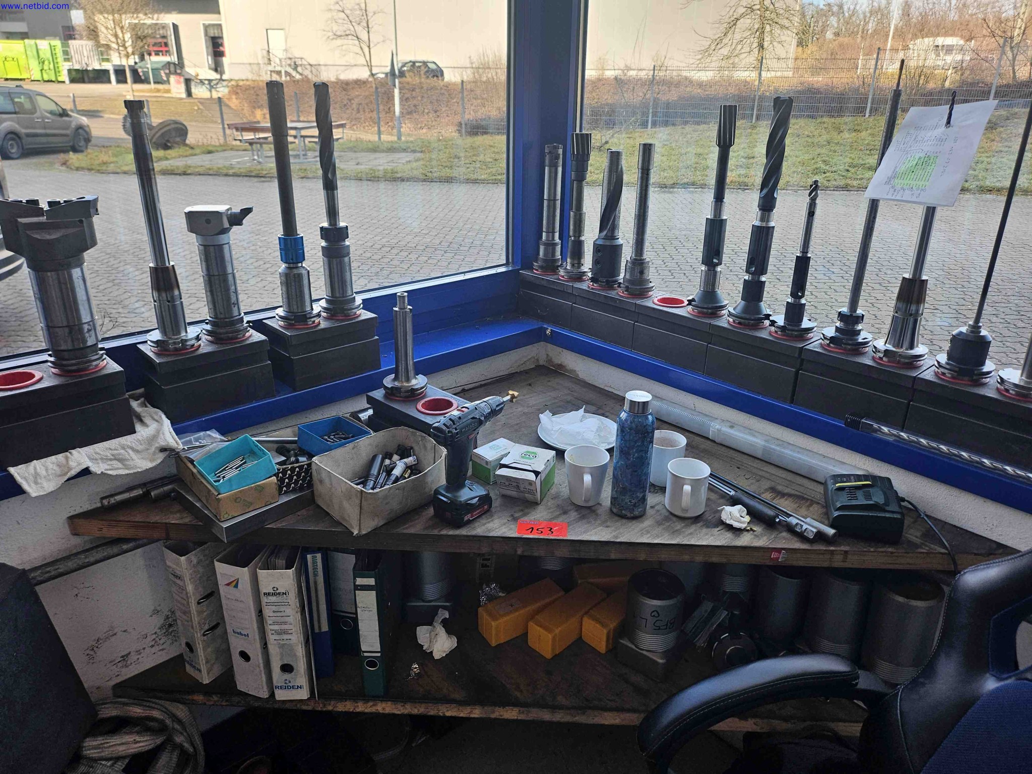 Maschinen zur Herstellung von präzisen Metallbauteilen mittels CNC-Drehen und CNC-Fräsen-10