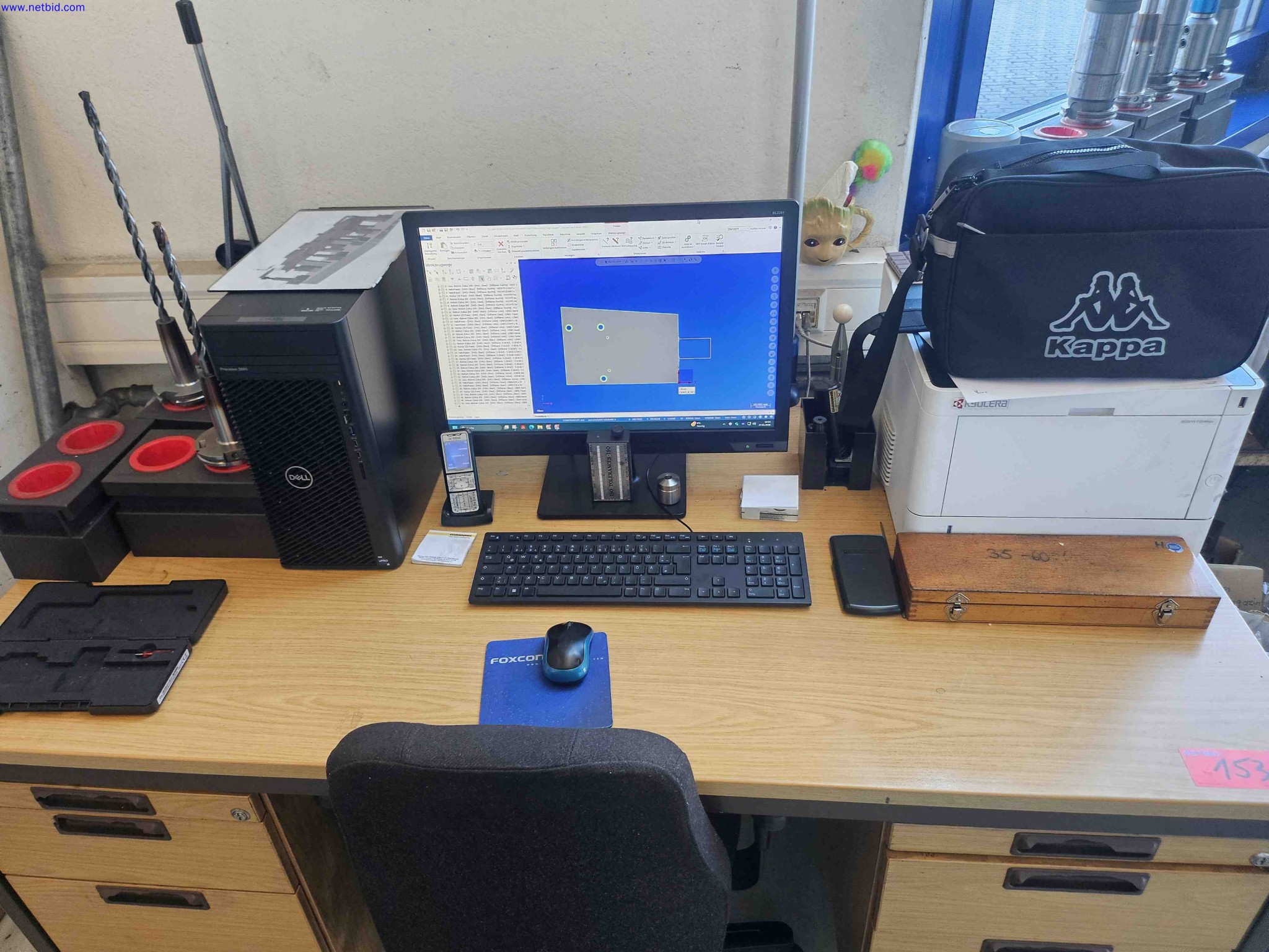 Maschinen zur Herstellung von präzisen Metallbauteilen mittels CNC-Drehen und CNC-Fräsen-12