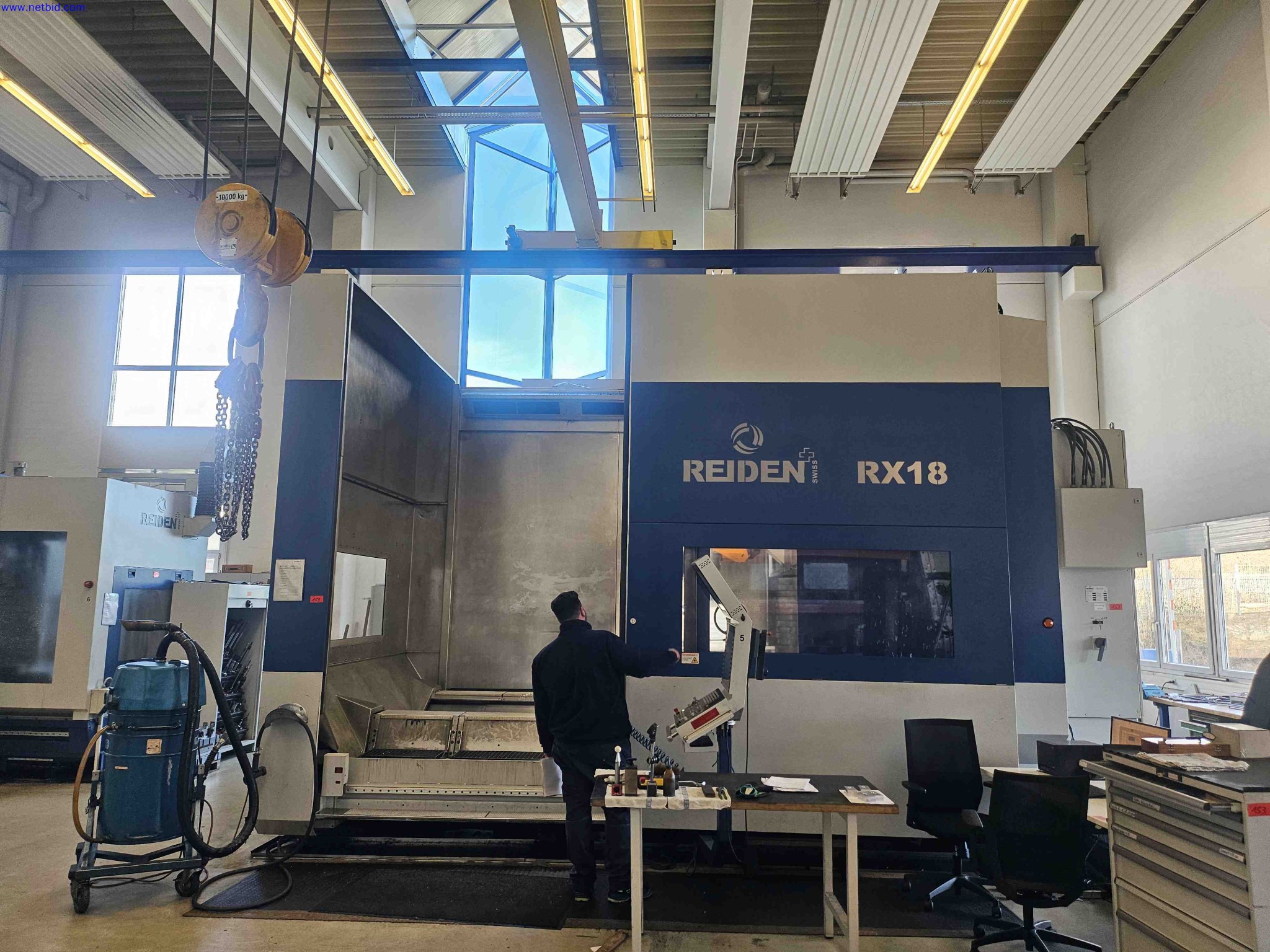 Maschinen zur Herstellung von präzisen Metallbauteilen mittels CNC-Drehen und CNC-Fräsen-1