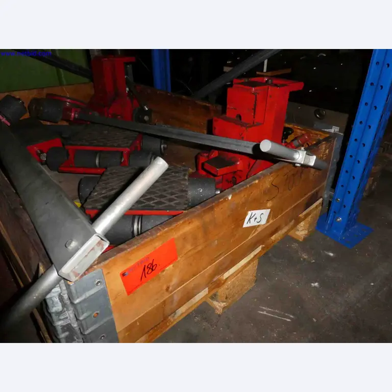 Machines for the production of precise metal components using CNC turning and CNC milling-3