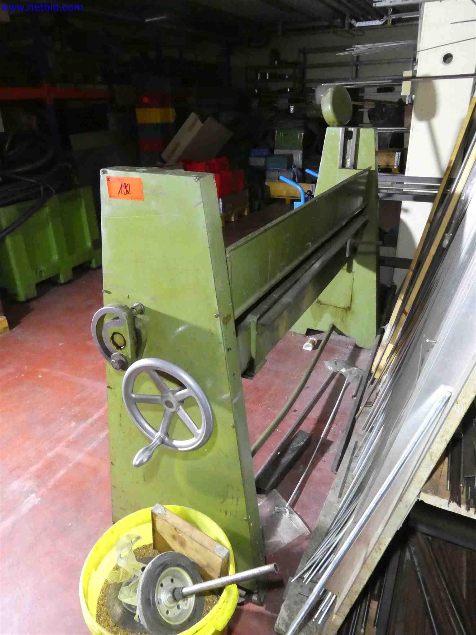 Machines for the production of precise metal components using CNC turning and CNC milling-3