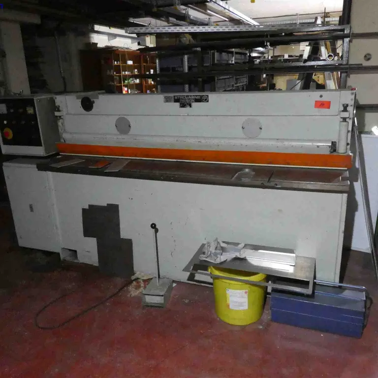 Tafelschere Strojarne Piesok NTC2000/2,5