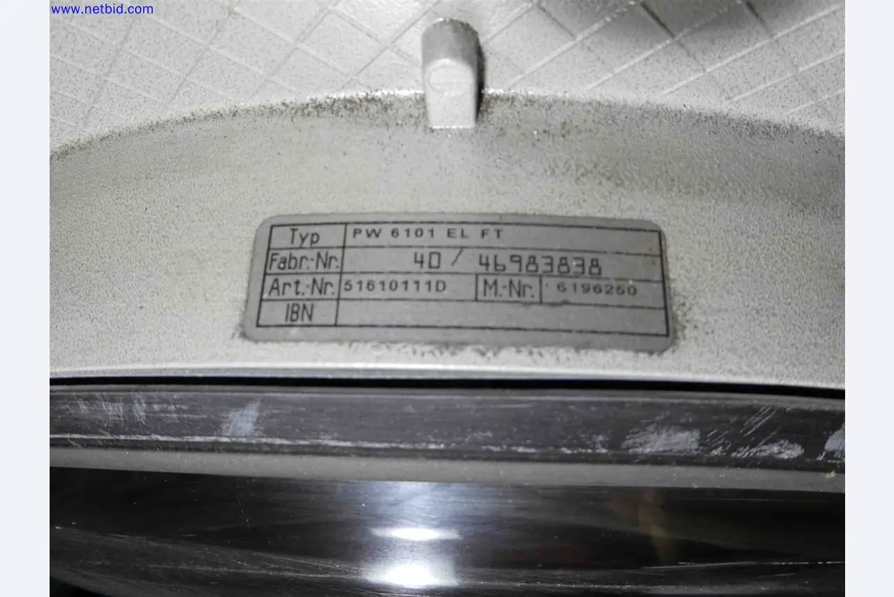 Machines for the production of precise metal components using CNC turning and CNC milling-2