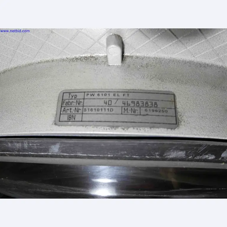 Machines for the production of precise metal components using CNC turning and CNC milling-2