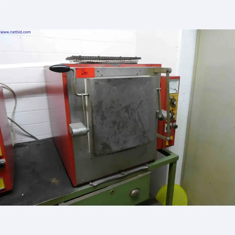 Machines for the production of precise metal components using CNC turning and CNC milling-1