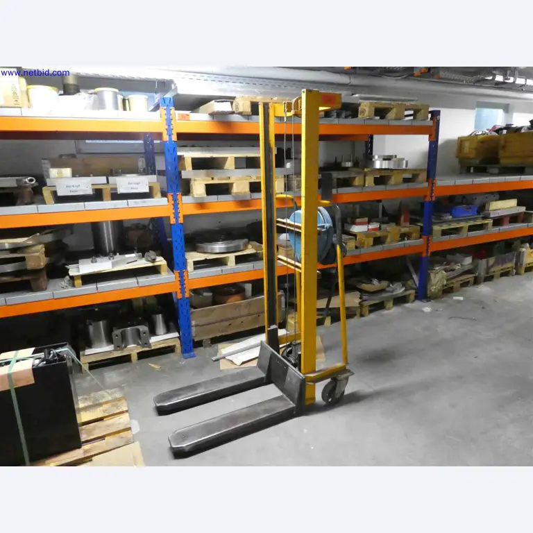 Machines for the production of precise metal components using CNC turning and CNC milling-1