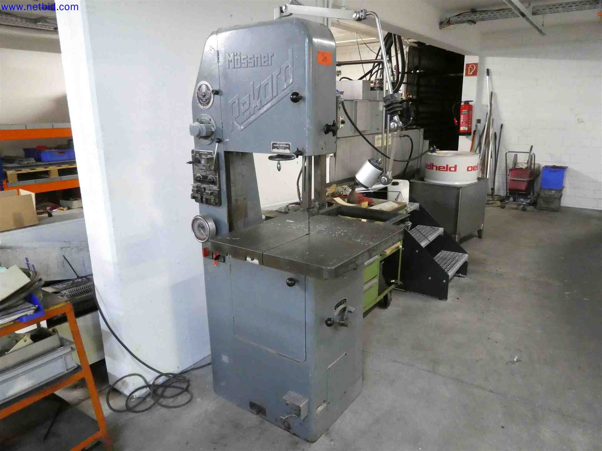 Machines for the production of precise metal components using CNC turning and CNC milling-1