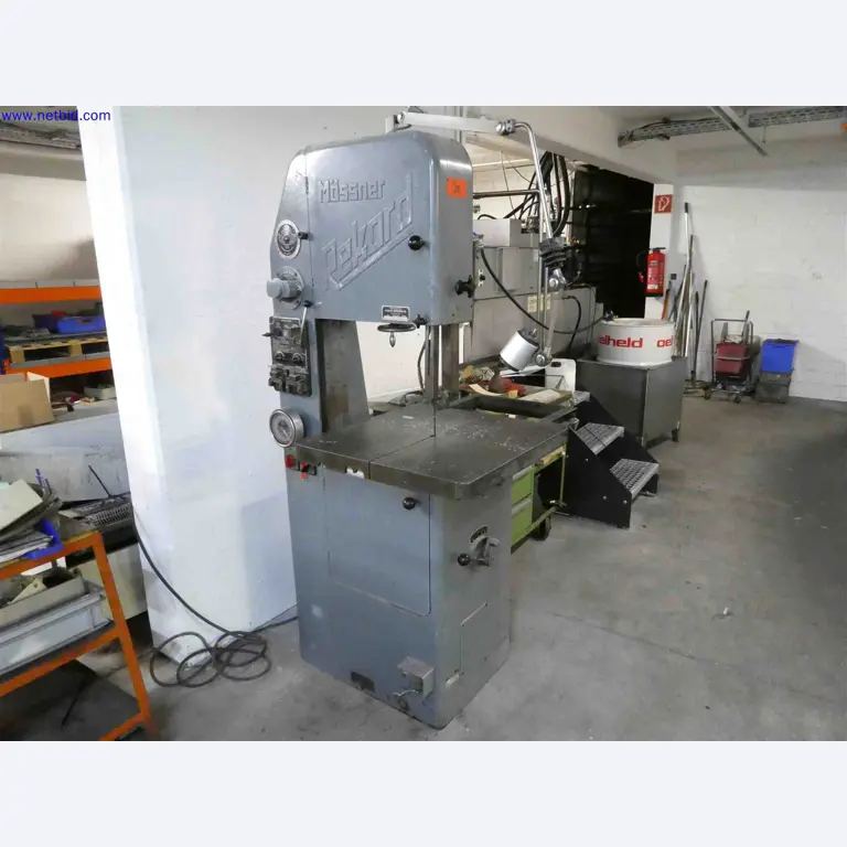 Machines for the production of precise metal components using CNC turning and CNC milling-1