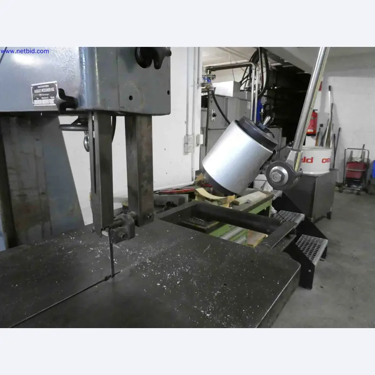 Machines for the production of precise metal components using CNC turning and CNC milling-3