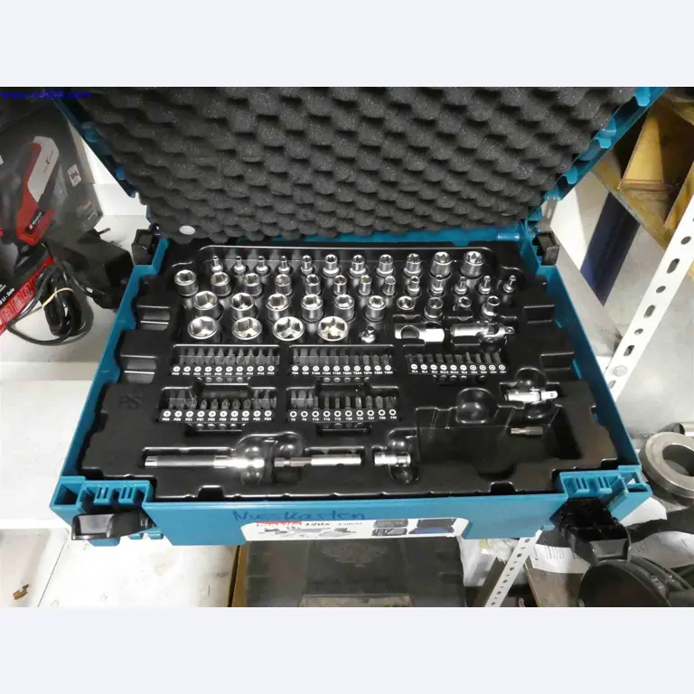 Machines for the production of precise metal components using CNC turning and CNC milling-15