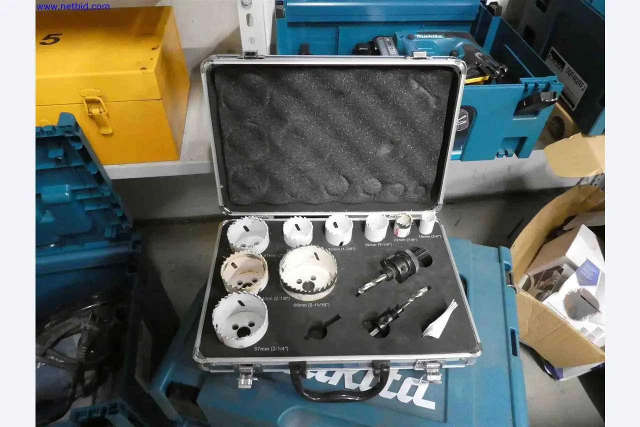 Machines for the production of precise metal components using CNC turning and CNC milling-3