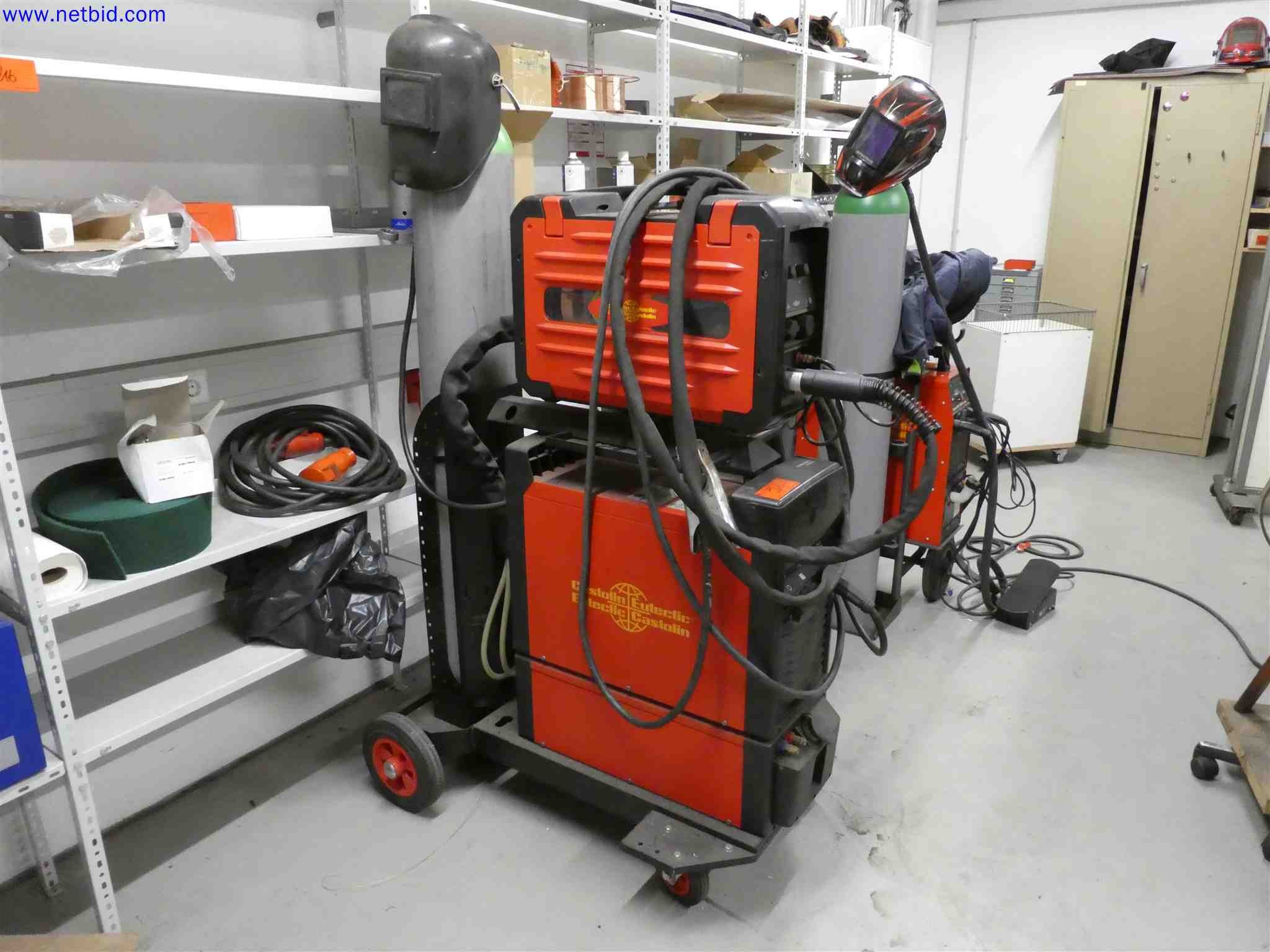 Machines for the production of precise metal components using CNC turning and CNC milling-1